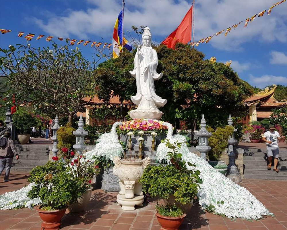 Tour du lịch tâm linh HCM - Côn Đảo 2N1Đ