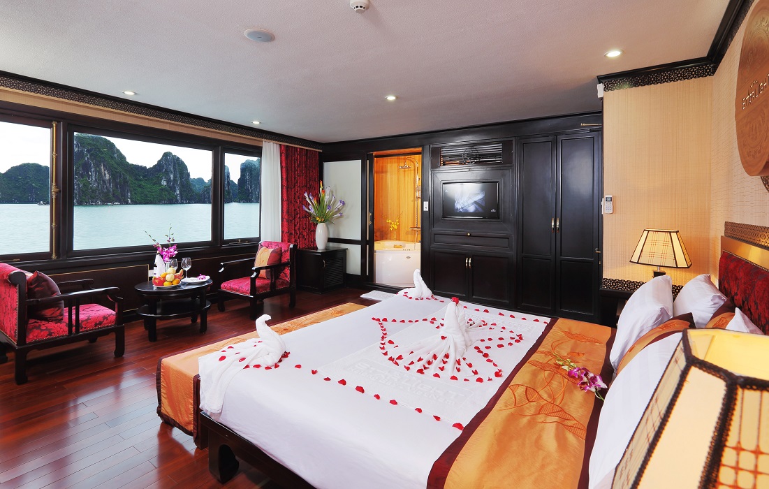 Free & Easy ĐẲNG CẤP: Du thuyền 5* Starlight + Vinpearl Hạ Long Resort