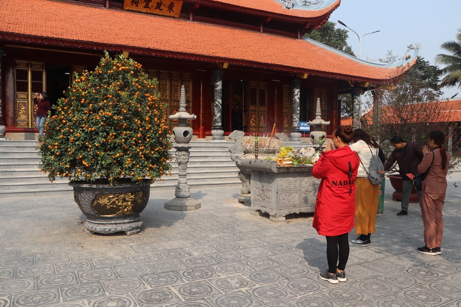 Chương trình tour 1 ngày: Đền Ông Hoàng Bảy - Đền Mẫu Đông Cuông