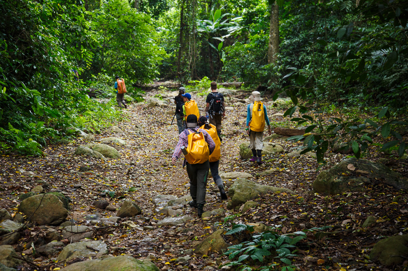 Trekking the top of Mount Langbiang