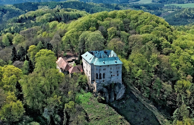 Lâu đài Houska – Cộng hòa Séc