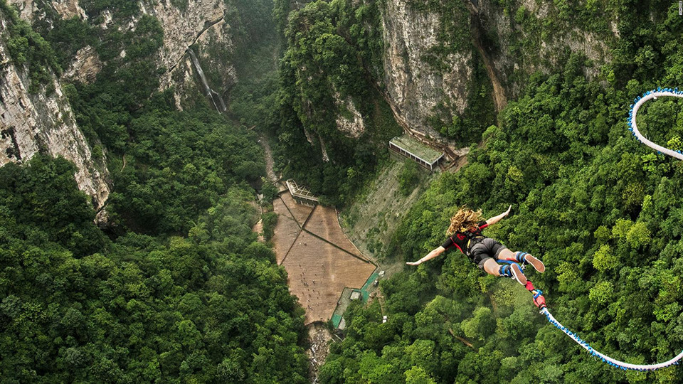 địa điểm nhảy bungee mạo hiểm