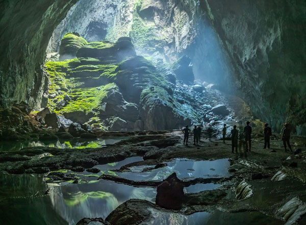 hang động lớn nhất thế giới