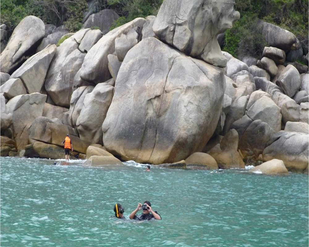 Tour Du lịch Nha Trang - Du ngoạn trên Vịnh Nha Phu