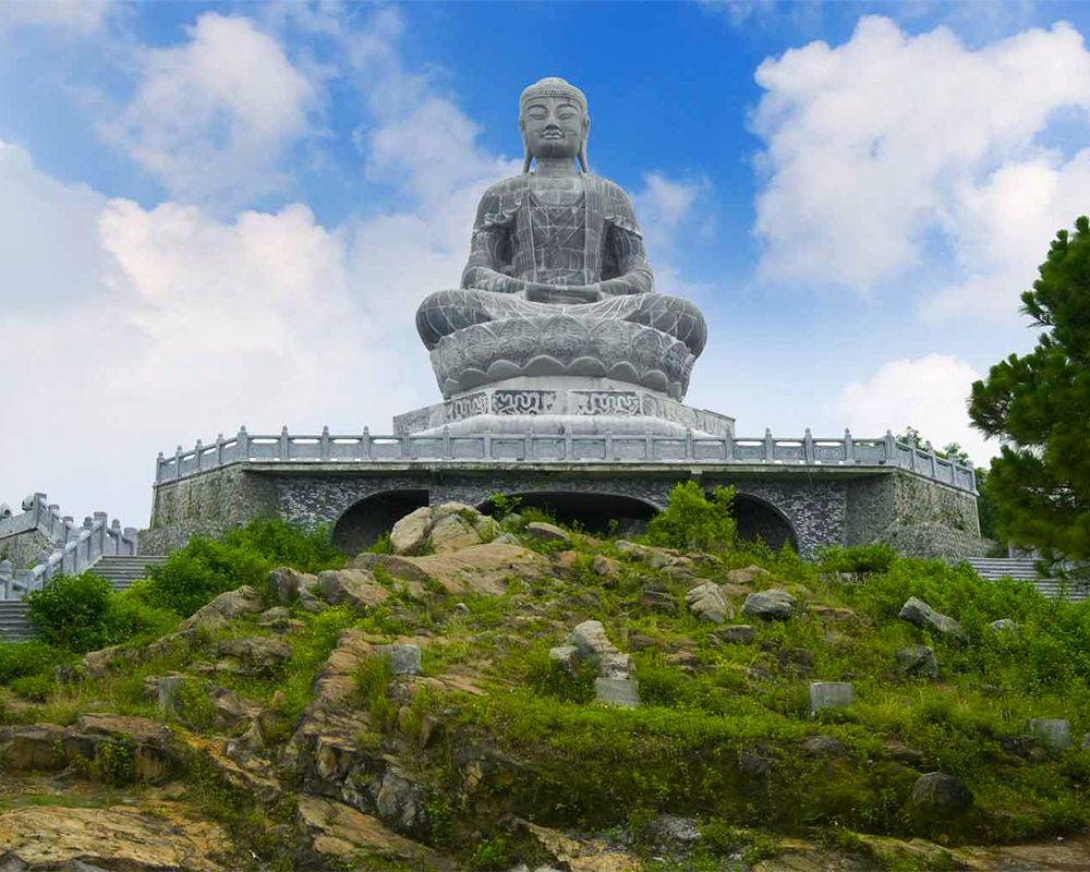 Đi lễ chùa đầu năm: Chùa Phật Tích - Chùa Bút Tháp - Chùa Dâu - Đền Đô